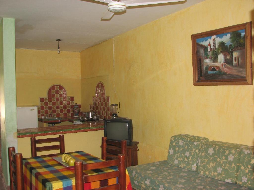 Bungalows El Delfin Ринкон-де-Гуайябитос Номер фото